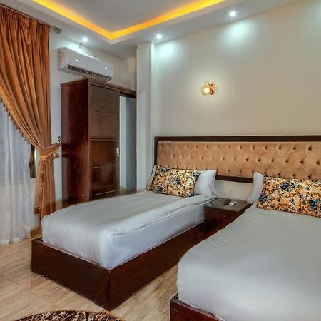 Tut Pyramids View Hotel Kafrat al Jabal Exterior foto