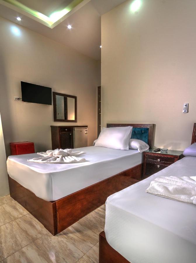 Tut Pyramids View Hotel Kafrat al Jabal Exterior foto